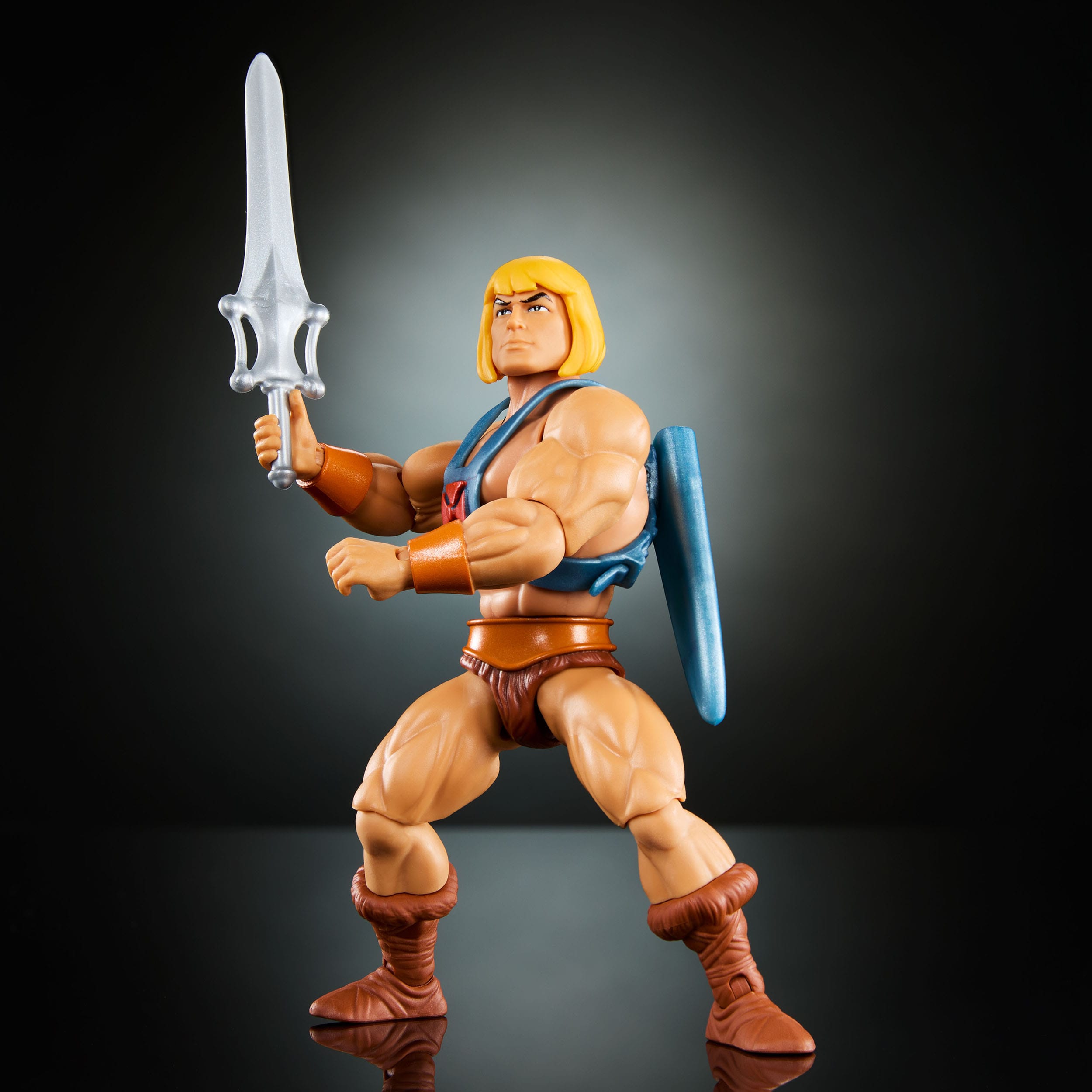  Masters of the Universe Origins Core Filmation He-Man Action Figure HYD17 0194735244249